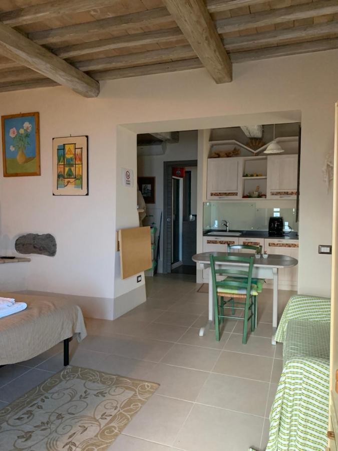 Agriturismo Borgo Pirolino Orvieto Luaran gambar